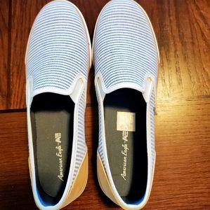 Slip on Tennis shoes